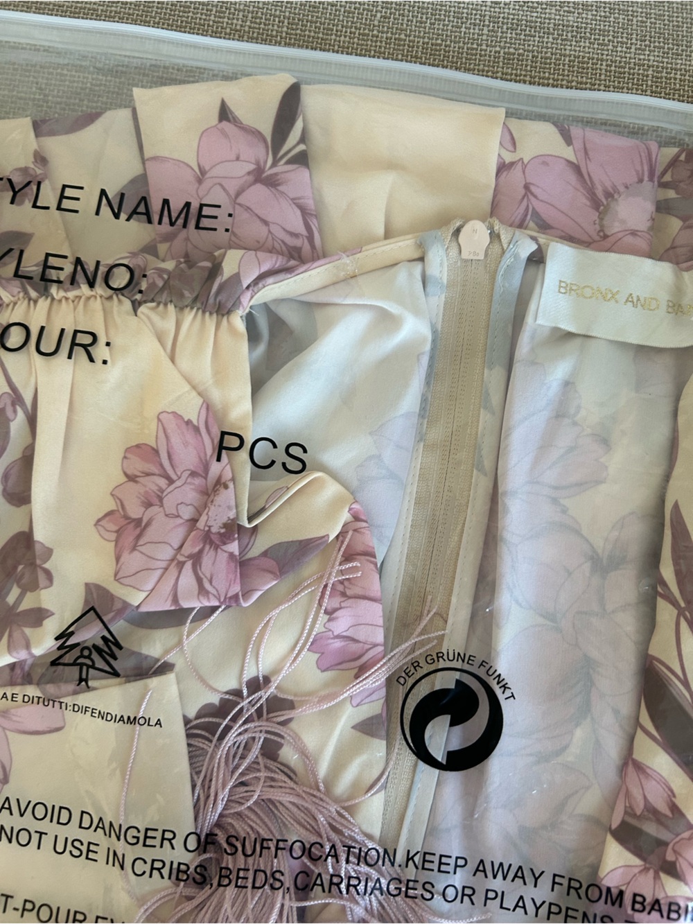 Bronx and Banco Magnolia Maxi Dress Gown Blush Floral Multi Small Vacation - Picture 7 of 10